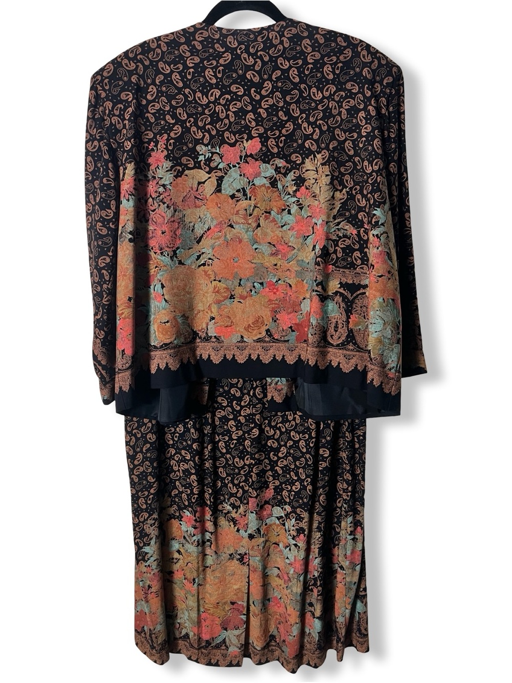 A.C. Sport Vintage Black Paisley Floral Open Jacket Maxi Skirt Set Sz 22W 24W - Picture 16 of 16